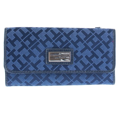 Tommy Hilfiger Tri-Fold Wallet