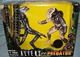 51sSm5juvgL. SL160  Aliens vs. Predator The Ultimate Battle Action Figure Set