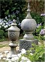 Outdoor Garden Finial Statue