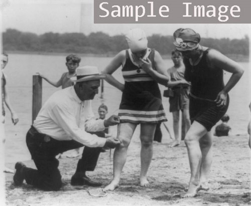 1922 Col. Sherrell, Supt. of Public Buildings and Grounds, has issued an order that bathing suits at