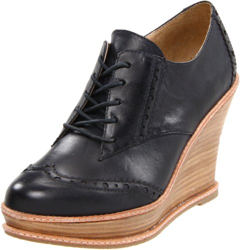 Report Women's Yates Oxford