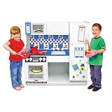 Melissa & Doug Classic Deluxe Kitchen