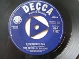 BEVERLEY SISTERS Strawberry Fair/Little Drummer Boy 7"