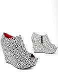 51sejlo1MFL. SL160  Cheetah Print Peep Toe Wedge Bootie
