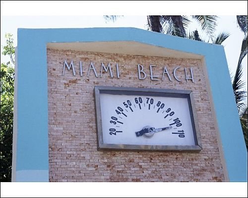Photographic Prints of Art deco area, Miami Beach, Florida, United States of America (U from Robert Harding