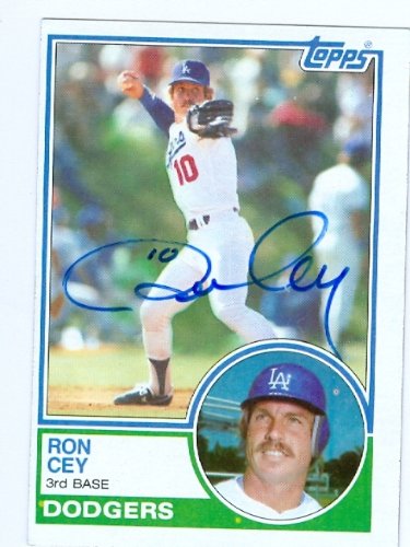 Ron Cey Autographed/Hand Signed MLB Baseball card (Los Angeles Dodgers) 1983 Topps #15 (67)