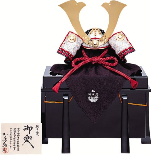 五月人形 兜飾り 平飾り 加藤鞆美作 楠正成・１／２(兜のみ)　kasu かぶと飾り