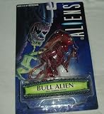 Aliens Bull Alien Figure with Skull Ramming ActionIMAGE