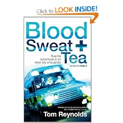 Blood, Sweat & Tea  (Large Print Book)
