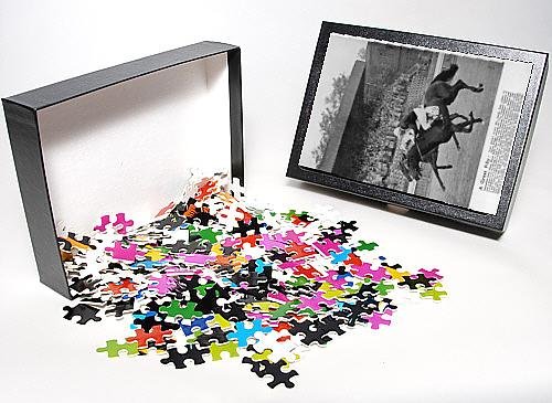 Photo Jigsaw Puzzle of Garden Path winning the Two Thousand Guineas at Newmarket from Mary Evans