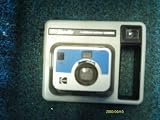 KODAK HANDLE INSTANT CAMERA