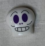 ホラーマンボタンM