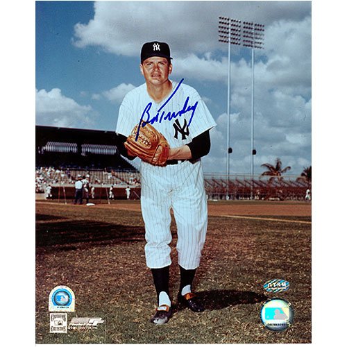Bob Turley New York Yankees - Pitching Pose - 8x10 Autographed Photograph