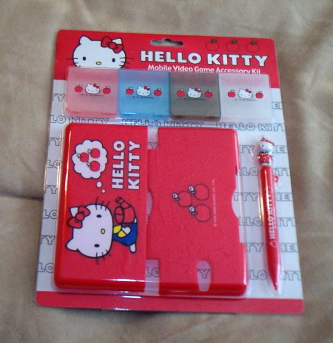 HELLO KITTY MOBILE VIDEO GAME ACCESSORY KIT
