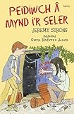 Peidiwch â mynd i'r seler