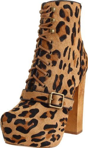 Steve Madden Womens Carnby Ankle Boot