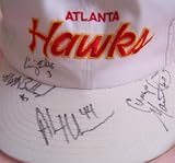 Matt Bullard, Craig Ehlo, Alan Henderson & Cuonzo Martin autographed 1995-96 Atlanta Hawks cap