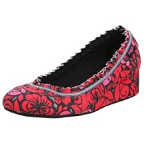 Sugar Women's Hyde Park Crowded Garden Wedge