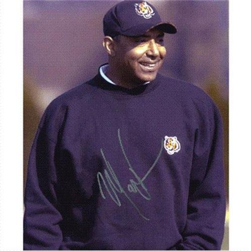 Marvin Lewis Autographed Cincinnati Bengals 8x10 Photo