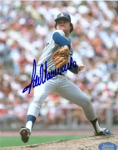 Fernando Valenzuela Autographed/Hand Signed 8x10 Photo (Los Angeles Dodgers) Image 2