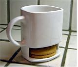 Review MOCHA  / Dunk Mug - White - Left handed