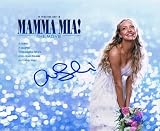 AMANDA SEYFRIED - Mamma Mia! AUTOGRAPH - Signed 8x10 Photo