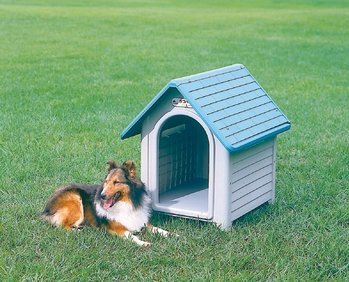 【屋外用プラスチック製犬舎】アイリスオーヤマボブハウスLグリーン／ストーンベージュ