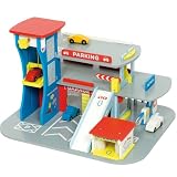 Wooden Toy Garage Auto CentreIMAGE