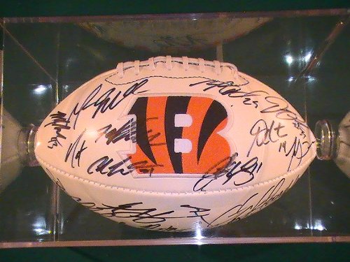 2011 Cincinnati Bengals Team Signed Autographed Full Size Football Andy Dalton,Aj Green,Cedrick Benson Coa + Hologram W/ FOOTBALL HOLDER