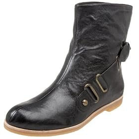 Boutique 9 Women's Kimmy Flat Bootie
