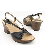 Women's Dansko Naomi