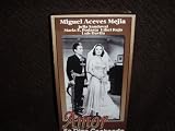 Amor Se Dice Cantando [VHS]