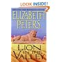 Lion in the Valley (Amelia Peabody Mysteries)