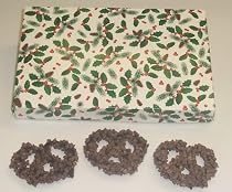 Scott's Cakes 1/2 lb. Dark Chocolate Covered Pretzel with Chocolate Chips in a Holly Box