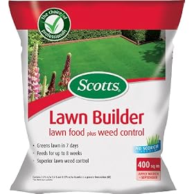 Scotts Lawn Builder 400 sq m Lawn Food plus Weed Control Bag