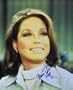 MARY TYLER MOORE - Cute AUTOGRAPH Signed 8x10 Photo