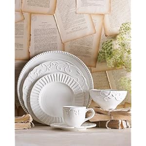 20Piece Estate Dinnerware Service