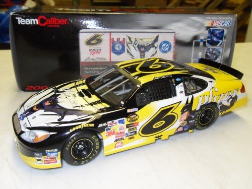Mark Martin Pfizer Batman Justice League 2004 Taurus #6 Team Caliber 1:24 Die-Cast Stock Car Limited Run