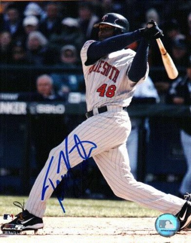 Autographed/Hand Signed Torri Hunter - Minnesota Twins 8x10 Photo