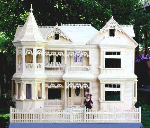 Victorian Barbie Doll House - Woodworking Plans - Pattern