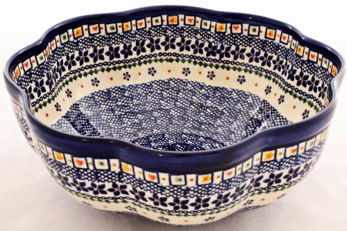 Polish Pottery Large Scallop Bowl 10" diameter x 4" deep