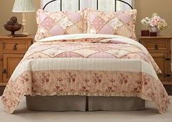 Raggedy Patch Full / Queen Quilt with 2 Shams