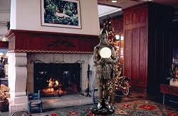 Sir Percival statue knight sculpture gothic medieval lamp light New (thedigitalangel)