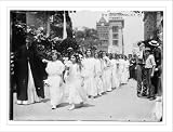 Newswire Photo (L): 4th of July Parade, N.Y., 1911
