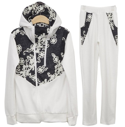 (イイネショップ) eeNeshop 2トーン フラワー スウェット セットップ