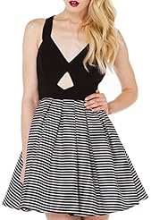 Sexy V-neck Off the Shoulder Sleeveless Striped Print Pleated Backless  Club Dress/Wedding Party Dress/Mini Dress  With a Bow(s)