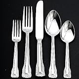 EAST HAMPTON FLATWARE SET - EAST HAMPTON 45 PIECE FLATWARE SET