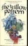 The willow pattern: A Judge Dee detective story (Warner paperback library)