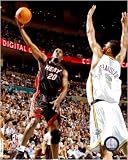Gary Payton - '06 / '07 Action 16 x 20 Licensed Photo - Poster -- Framing Options Available