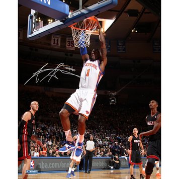 Amar'e Stoudemire Autographed NY Knicks White Jersey Dunk vs Miami Vertical 8x10 Photograph
